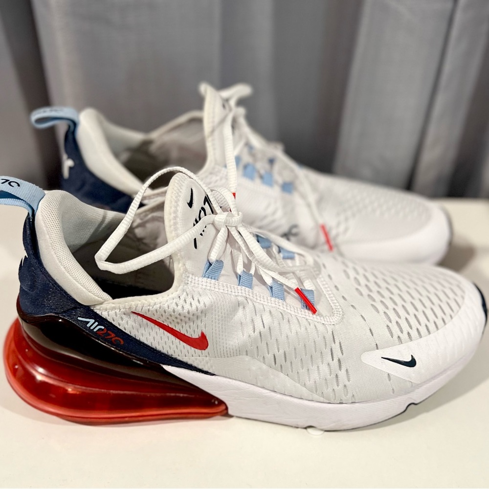 Nike Air 270